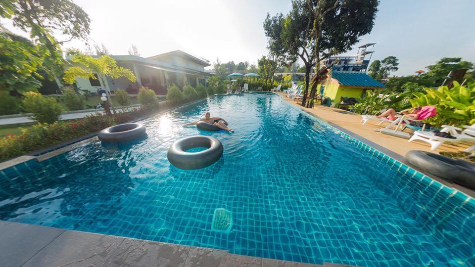 Morakot Lanta Resort Koh Lanta Exterior photo