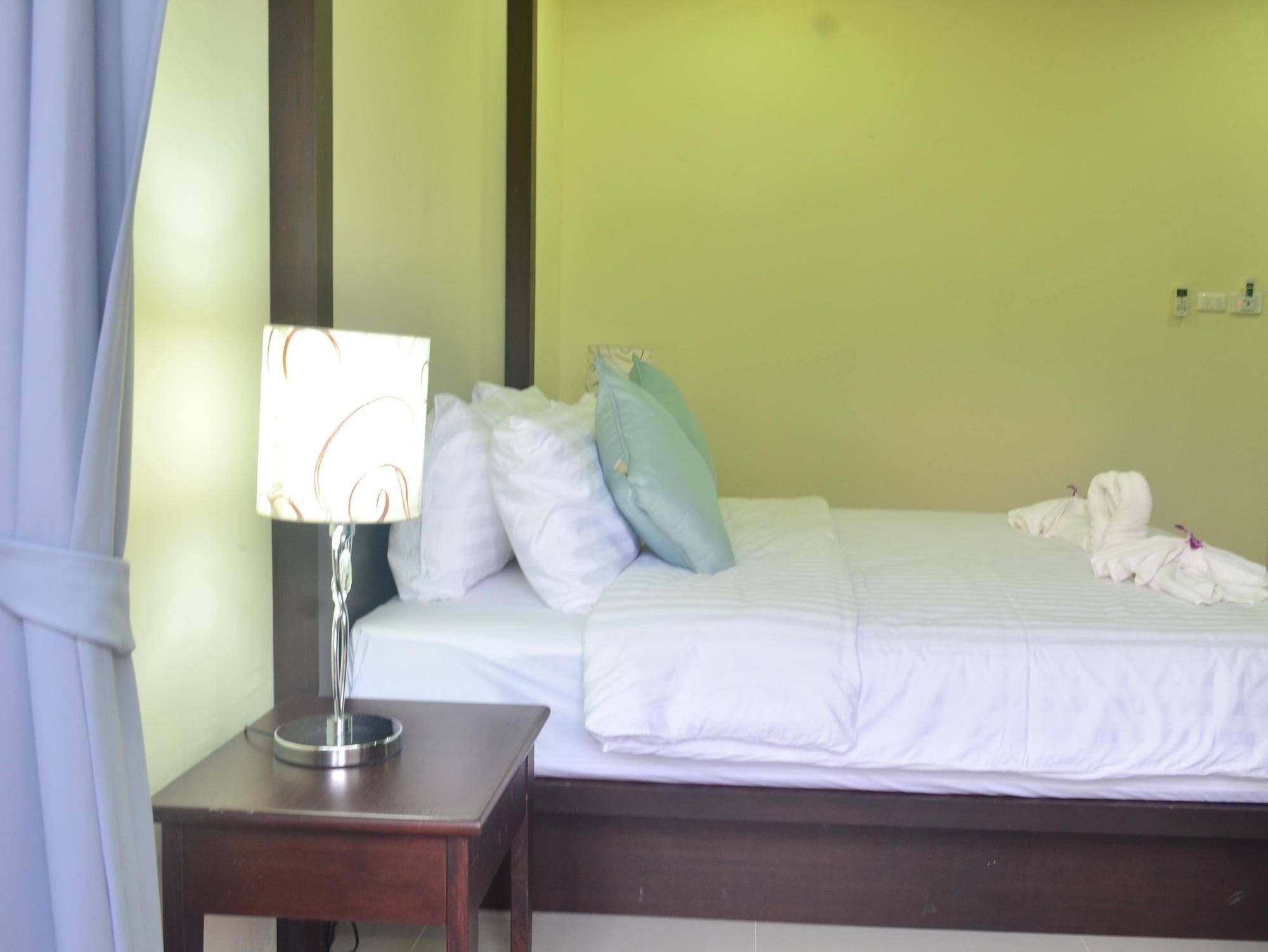 Morakot Lanta Resort Koh Lanta Exterior photo
